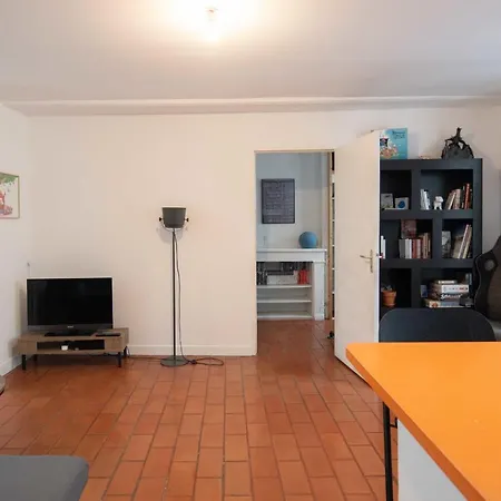45 M Near Croix-rousse Appartement